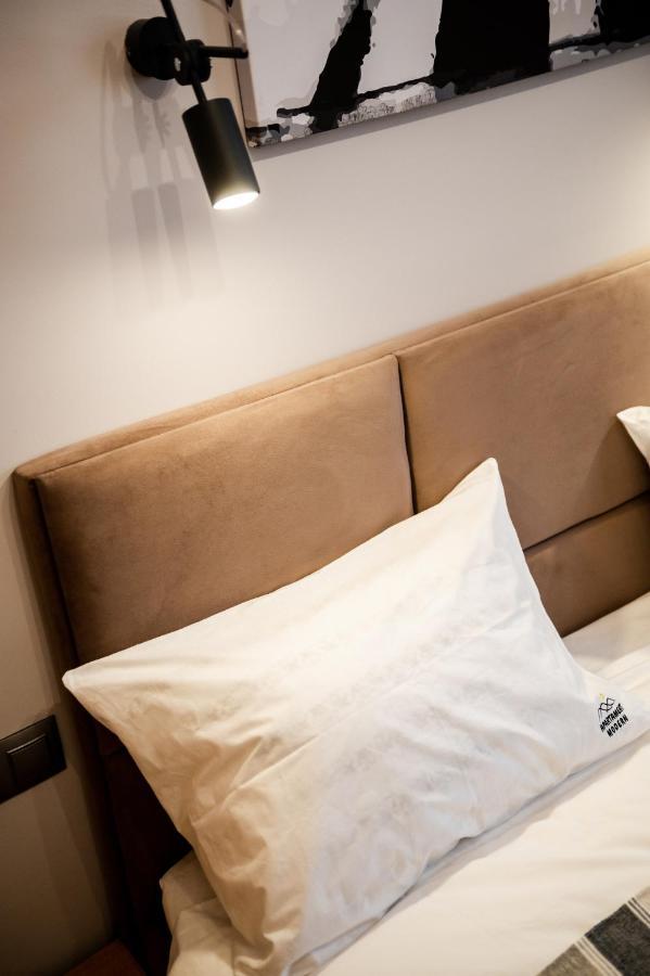 Apartament Modern Ustrzyki Dolne Exteriör bild