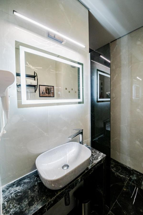 Apartament Modern Ustrzyki Dolne Exteriör bild